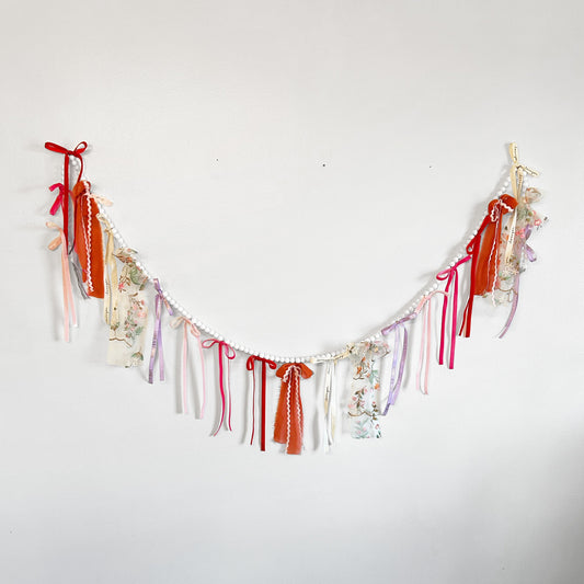 Pink Valentine's Day Garland | pink velvet bow garland Hööshold